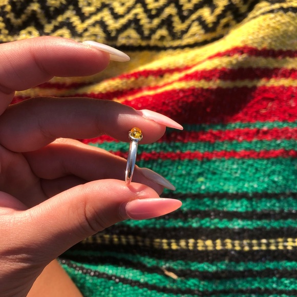 925 Silver & Baltic Natural Amber Ring - Picture 7 of 7